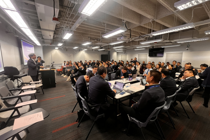 Prof. Tim Woo shared his insights on the empowerment of AI in STEM education with the principals.