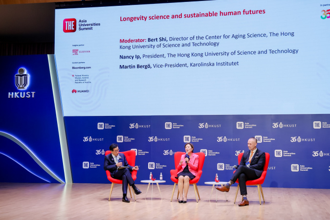 Following the opening ceremony, Prof. Nancy Ip (middle) joins Prof. Martin O. Bergö, Vice-President of Karolinska Institutet (right), in a keynote fireside chat on longevity science, moderated by Prof. Bert Shi, Director of Centre for Aging Science at HKUST (left). 