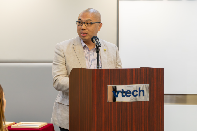 Prof. Frank Lam from HKUST’s CBE Department gave an address at the 2026 VTech Innovation & Sustainability Award ceremony.