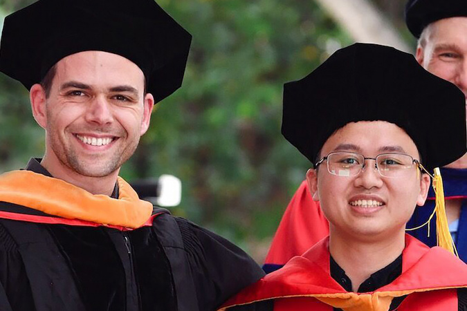Qifeng with his PhD supervisor Professor Vladlen KOLTUN (right) at Stanford University.