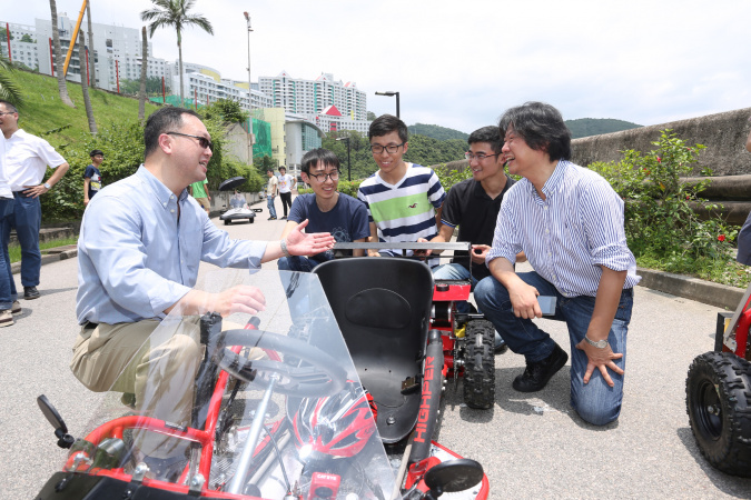 New Electric Vehicle Course Gives a Boost to Experiential Learning