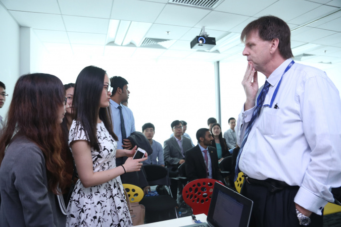 Trevor Worthington, vice president, Product Development, Ford Asia Pacific, provided insight into presentations given by HKUST students. 