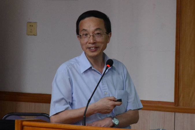 Prof Shihe Yang 