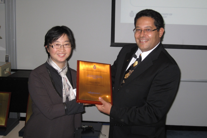 Prof Ying Chau (left) and Prof Khaled Ben Letaief, Dean of Engineering