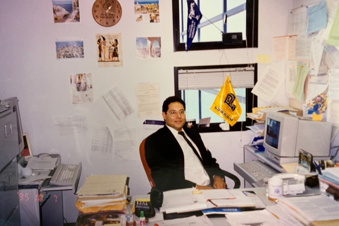 Prof. Letaief as an assistant professor in his office at HKUST in 1995.