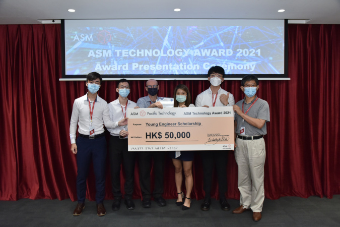 The team from the Department of Computer Science and Engineering won the Silver Award for their project entitled “WiFi Sensing and Bus Queue Analysis for a Smart Campus”.
