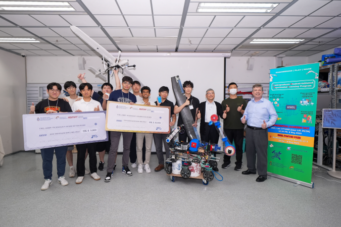 The three winning teams of the USEL-ASMPT Technology Award 2025 alongside judging panel members: Prof. Mow Wai-Ho (third right), Associate Dean of Engineering (Undergraduate Studies); Prof. Robin Ma (second right), Associate Professor of Engineering Education in the Department of Mechanical and Aerospace Engineering, and Mr. Paul Lavigne (first right), Teaching Associate of the Center for Engineering Education Innovation (E2I)