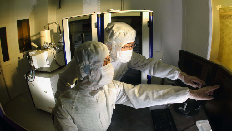 How University Inventions are Fighting COVID-19, from Virus-slaying Air Purifiers to Delivery Robots How university inventions are fighting COVID-19