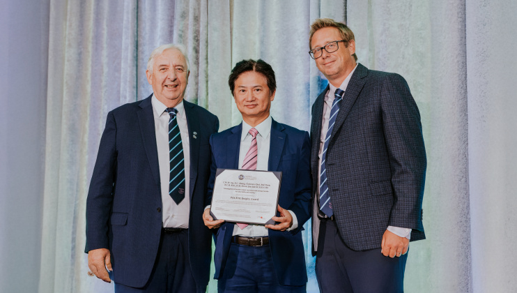 Prof. Charles Ng (center) received the R.M. Quigley Award at the Canadian Geotechnical Conference, which was held on September 15-18, 2024 in Montreal, Quebec.