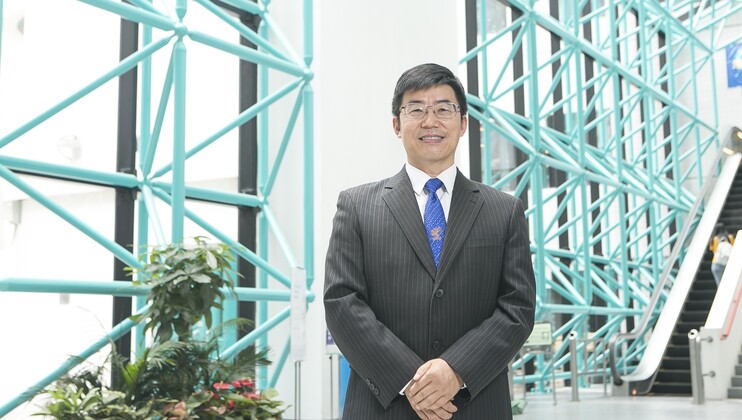 張利民教授是岩土風險管理領域中的世界級學者。