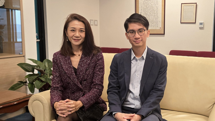 Prof. Lu Mengqian (left) and Dr. Cheng Tat-Fan (right) from the Department of Civil and Environmental Engineering at HKUST unraveled a key summertime atmospheric pattern that is undergoing dramatic changes due to climate change, promising to accelerate subseasonal precipitation extremes and shorten the window for disaster preparedness across the world.